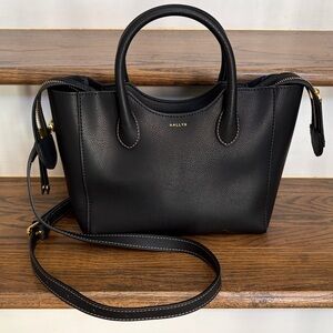 AALLYN Lilly Satchel, black w insert and 2 straps